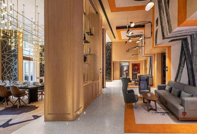 هتل Andaz Dubai The Palm