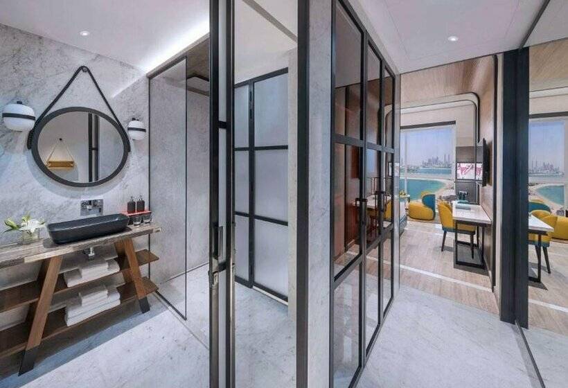 هتل Andaz Dubai The Palm