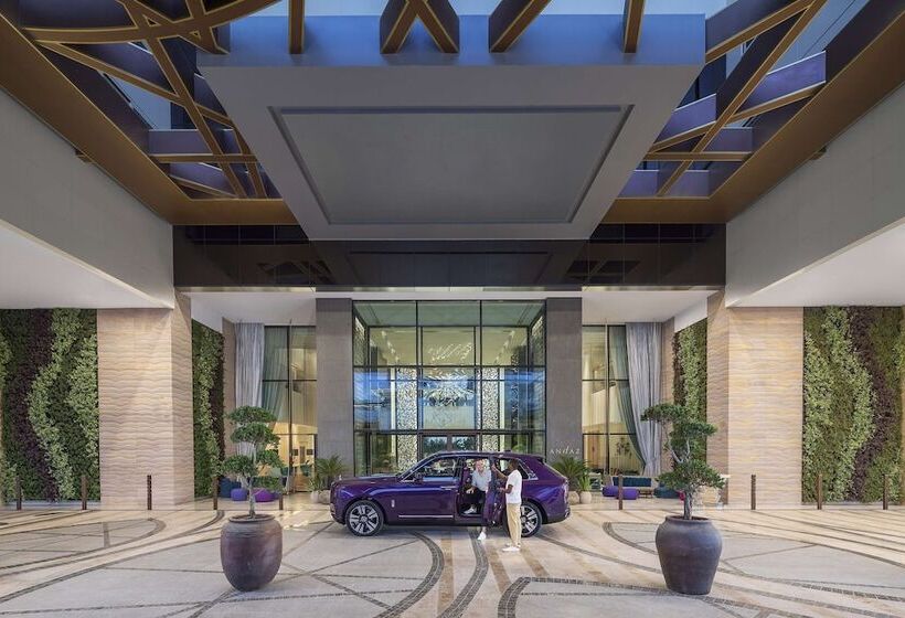 هتل Andaz Dubai The Palm