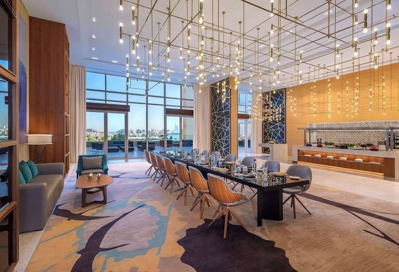 هتل Andaz Dubai The Palm