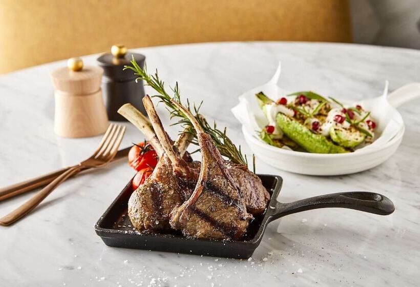 هتل Andaz Dubai The Palm