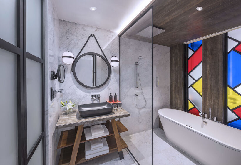 هتل Andaz Dubai The Palm