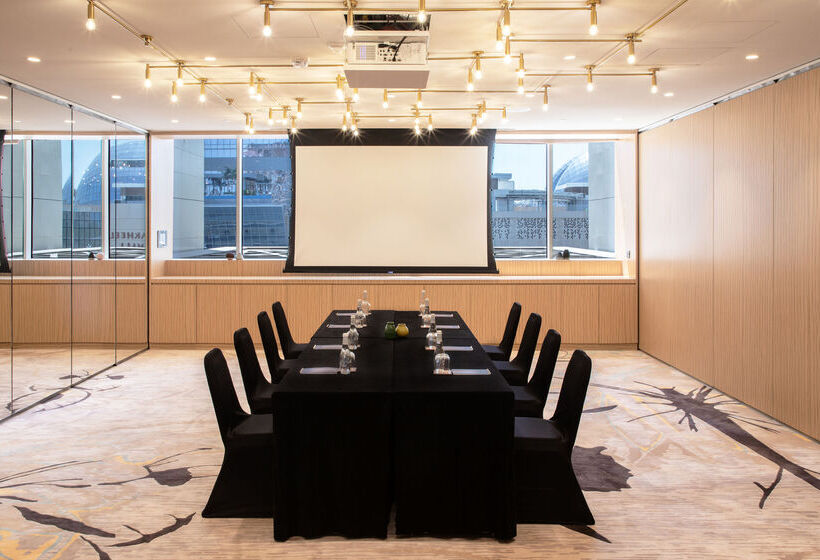 هتل Andaz Dubai The Palm