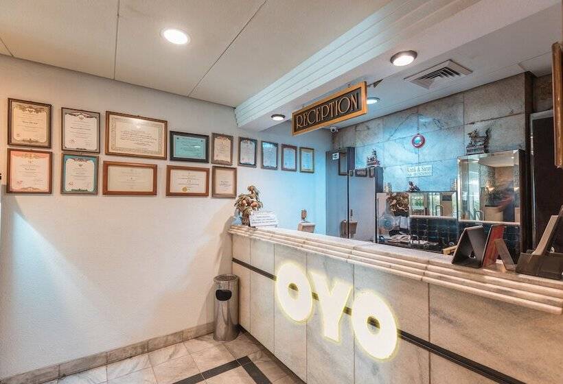 בית מלון כפרי Capitol By Oyo Rooms