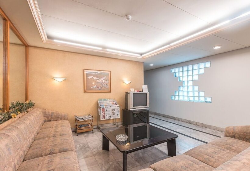 בית מלון כפרי Capitol By Oyo Rooms