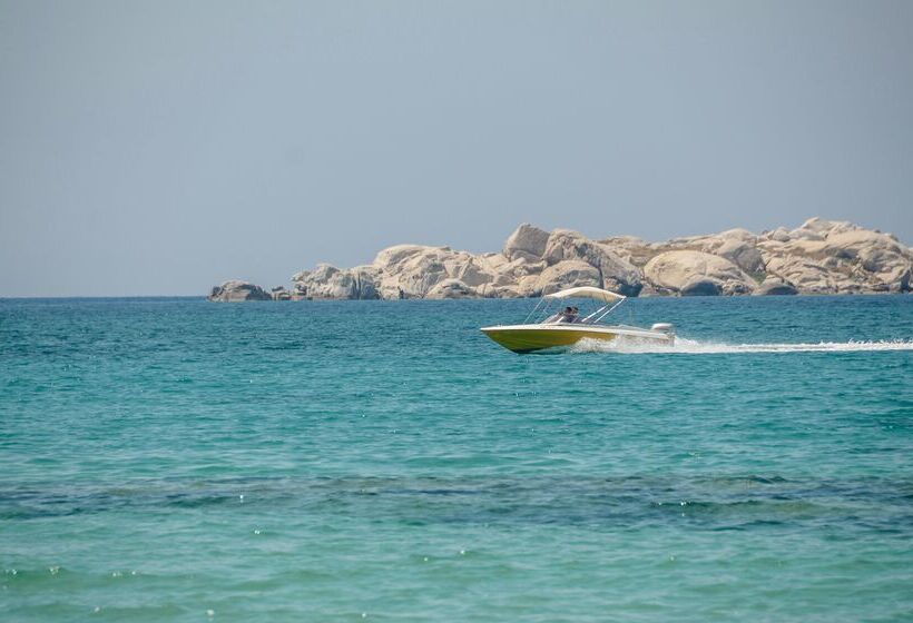 فندق Glaronissi Beach