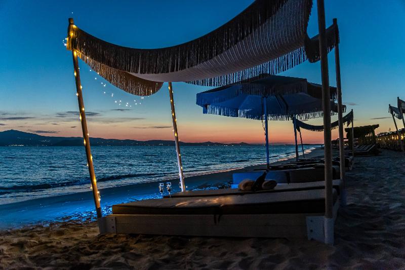 فندق Glaronissi Beach