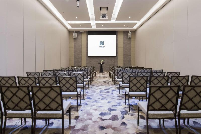 Golden Tulip Fab Hotel New Taipei