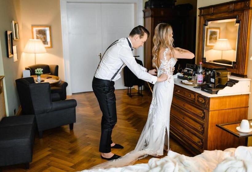 ホテル Hollerbusch