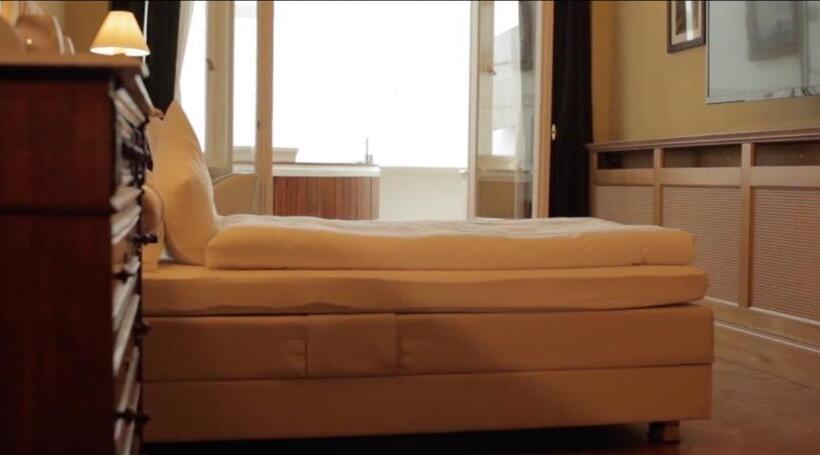 ホテル Hollerbusch