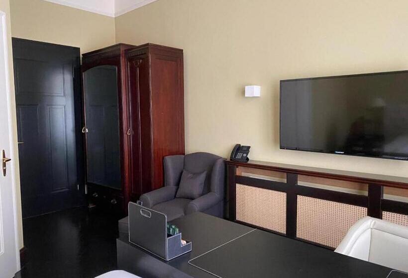 ホテル Hollerbusch