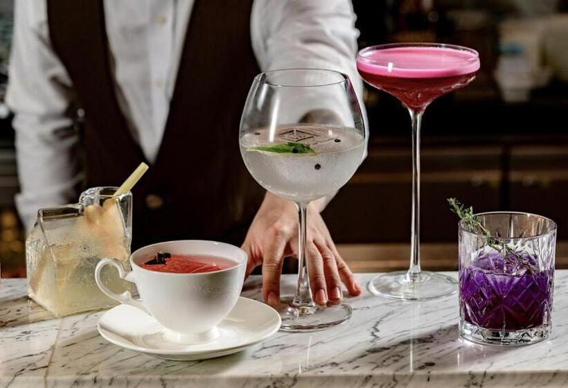 هتل Mai House Saigon