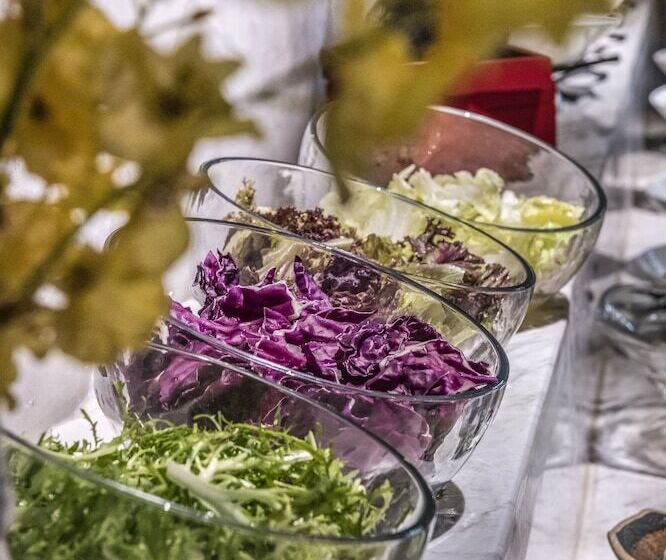 酒店 Mehood Lestie