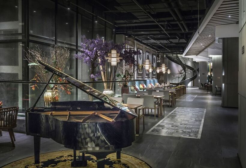 酒店 Mehood Lestie