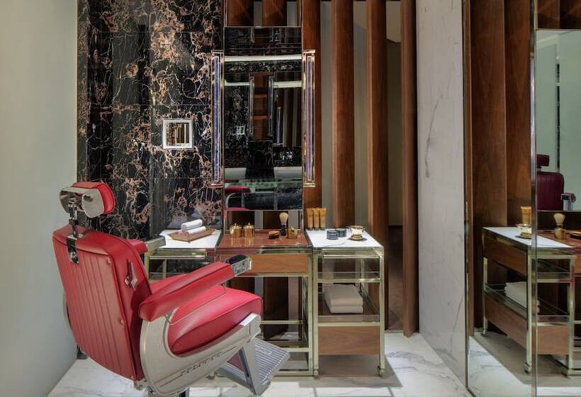 Paramount Hotel Dubai