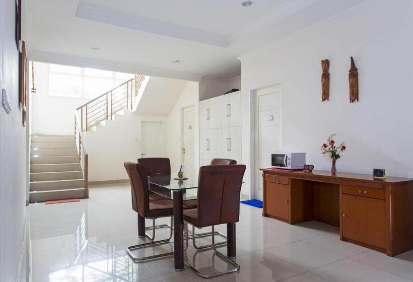 膳宿费 Reddoorz Plus Near Siloam Karawaci