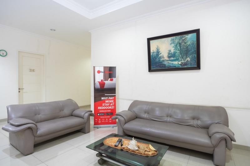 膳宿费 Reddoorz Plus Near Siloam Karawaci