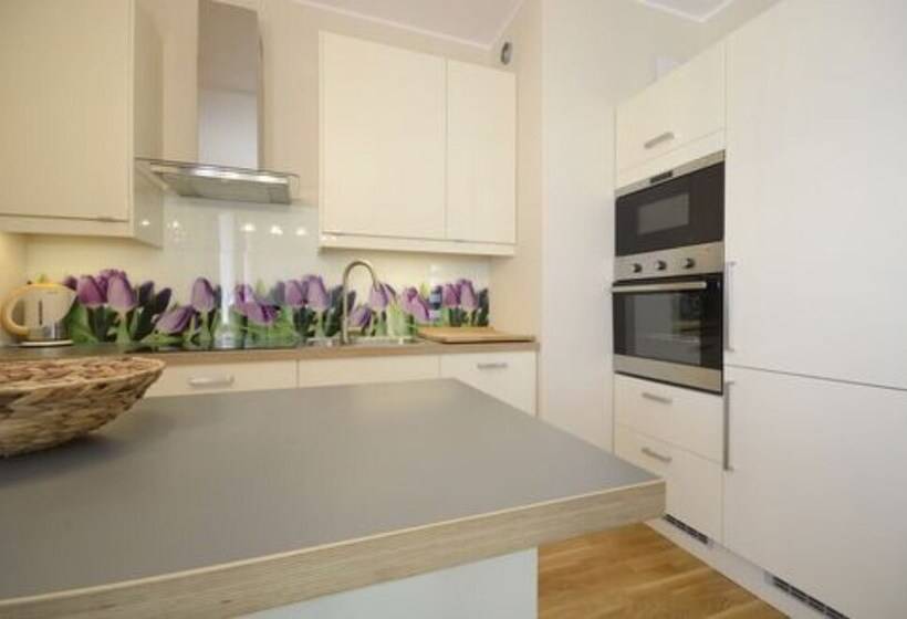 Dom & House   Apartments Quattro Towers