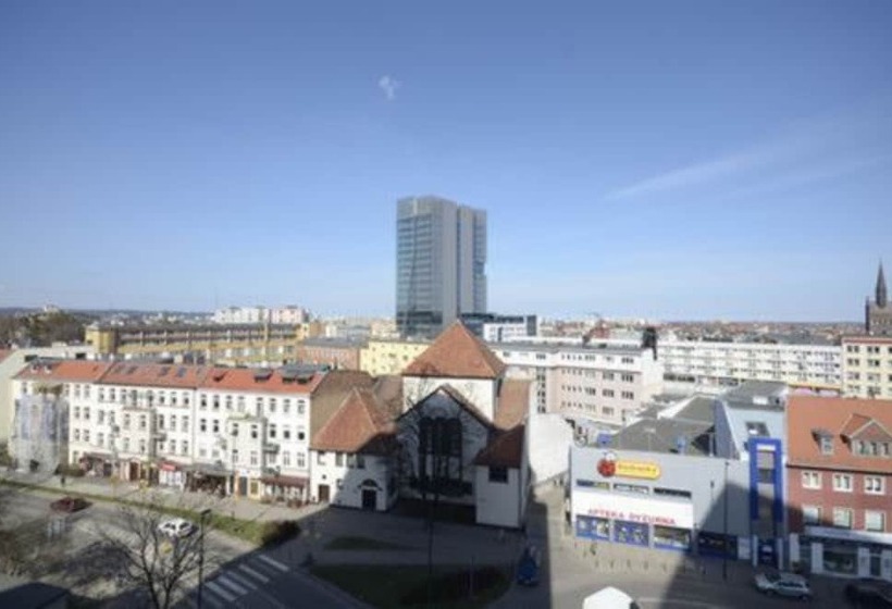 Dom & House   Apartments Quattro Towers