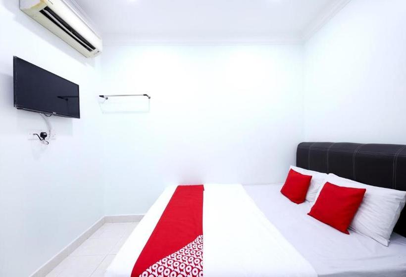 Dynamic Hotel By Oyo Rooms
