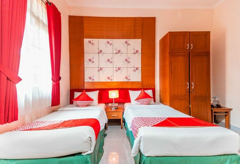 Graha Technopark Hotel By Oyo Rooms