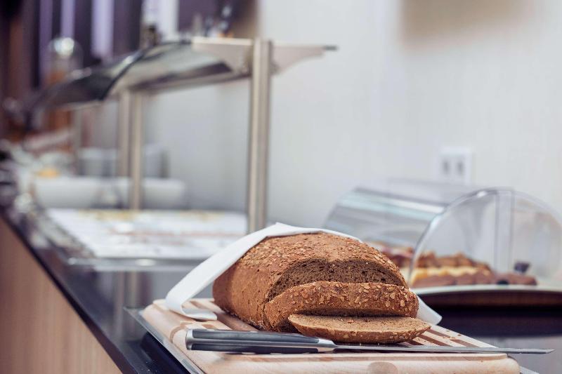 호텔 Plaza Premium Den Haag City Center