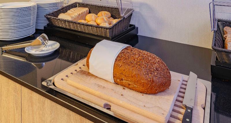 호텔 Plaza Premium Den Haag City Center