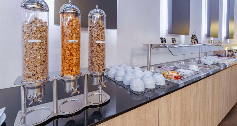 호텔 Plaza Premium Den Haag City Center