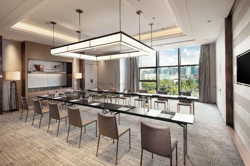 Отель Doubletree By Hilton Yangzhou