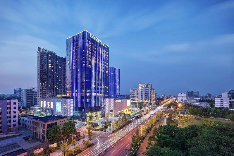 Отель Doubletree By Hilton Yangzhou