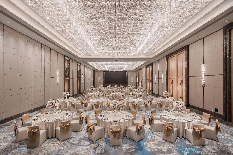 Отель Doubletree By Hilton Yangzhou