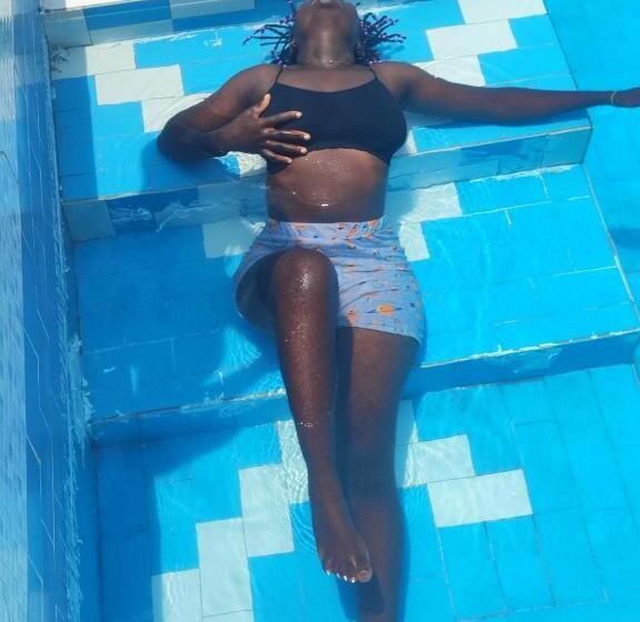 هتل Ellisa Hospitality And