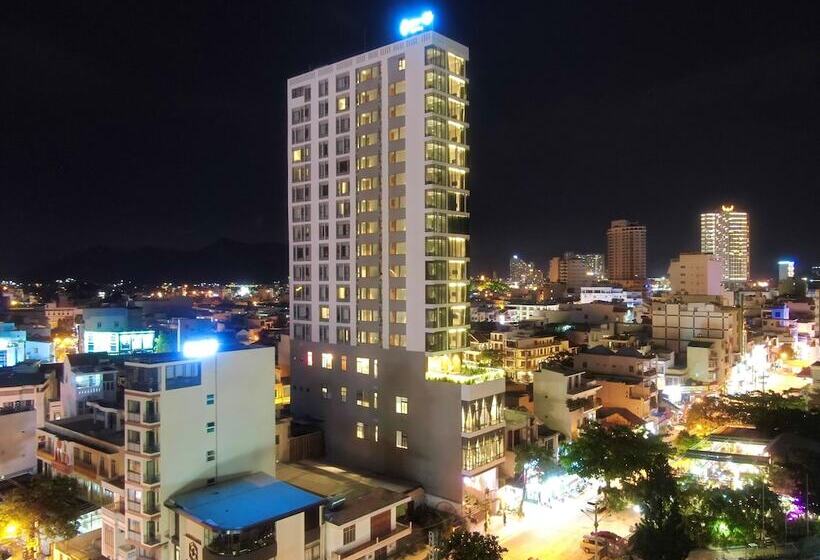 هتل Em Oi Boutique