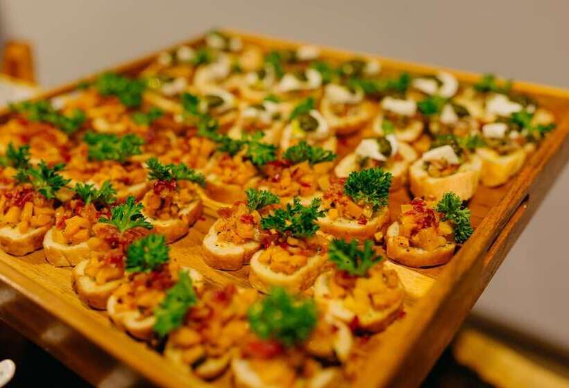 هتل Em Oi Boutique