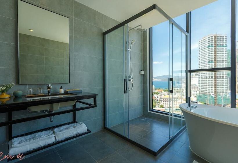 هتل Em Oi Boutique