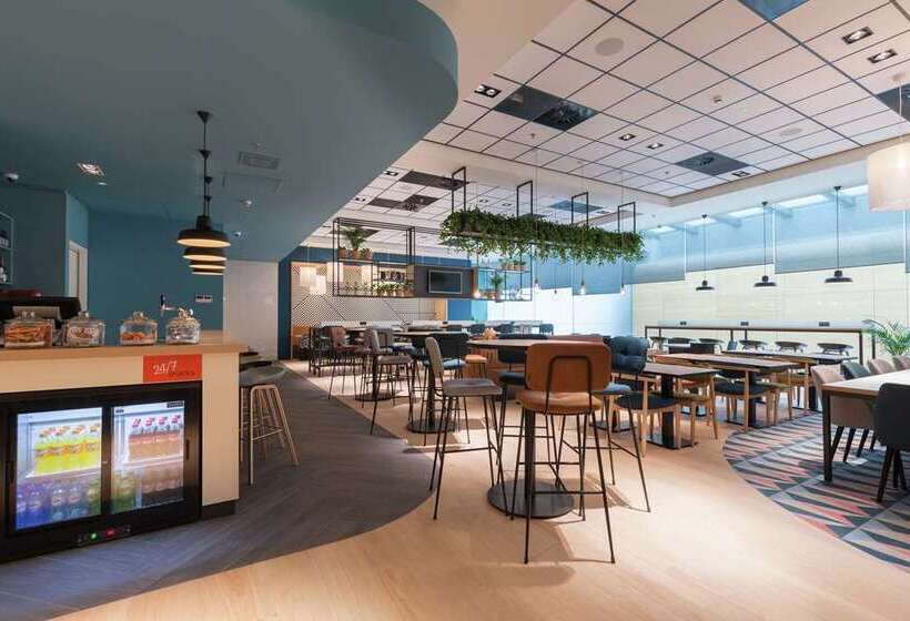 فندق Hampton By Hilton Utrecht Central Station