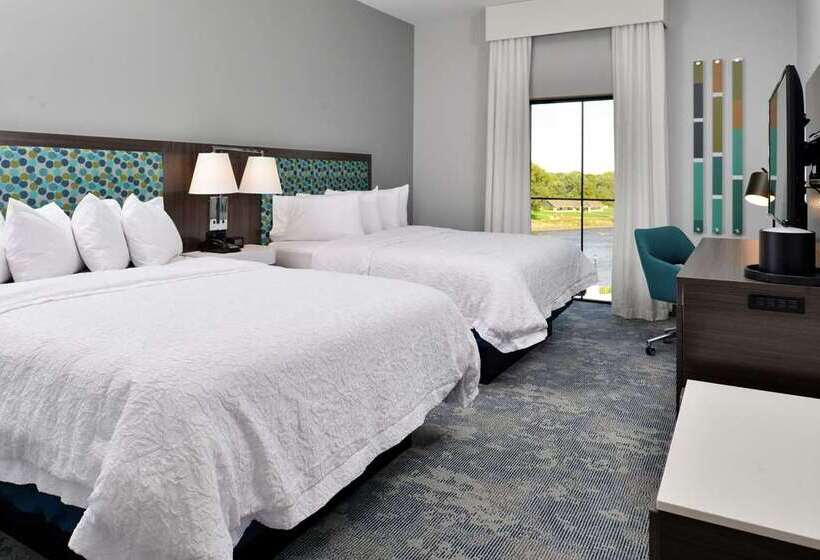 فندق Hampton Inn Cedar Falls Downtown