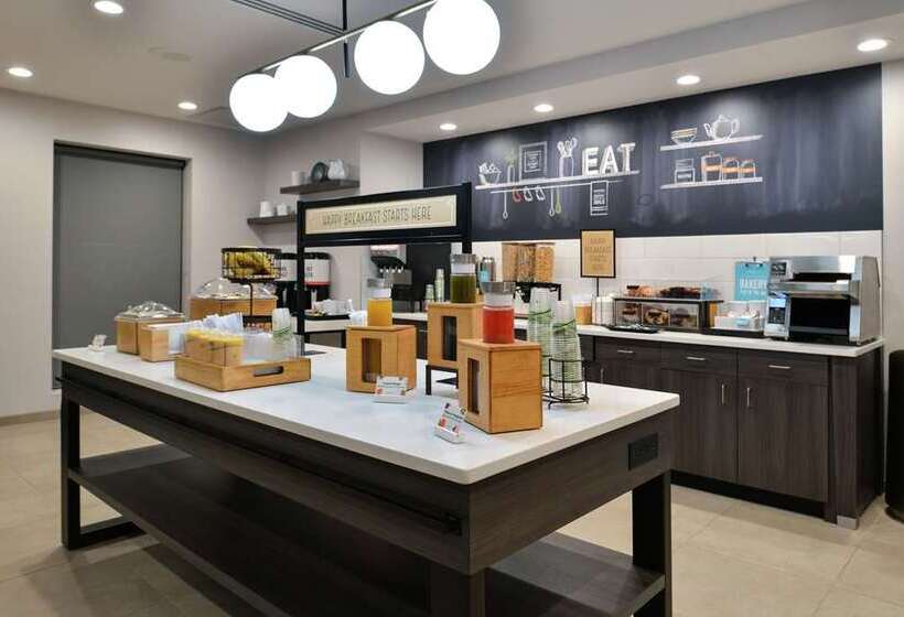 فندق Hampton Inn Cedar Falls Downtown