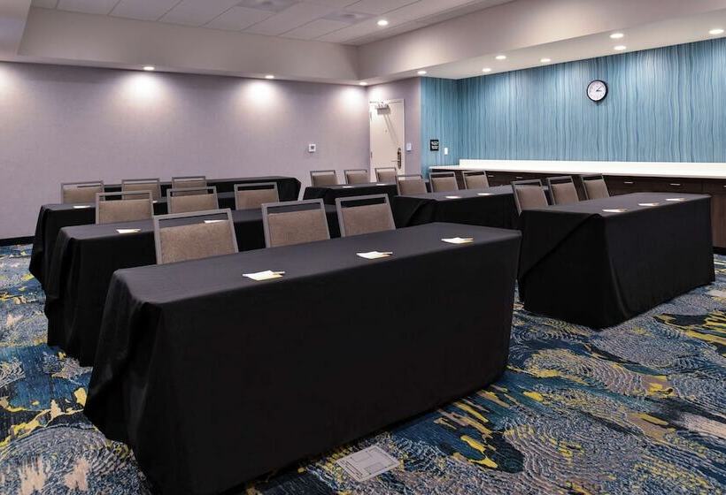 فندق Hampton Inn Cedar Falls Downtown