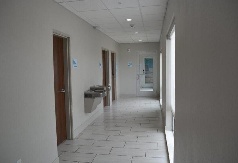 فندق Holiday Inn Express & Suites   Liberal, An Ihg