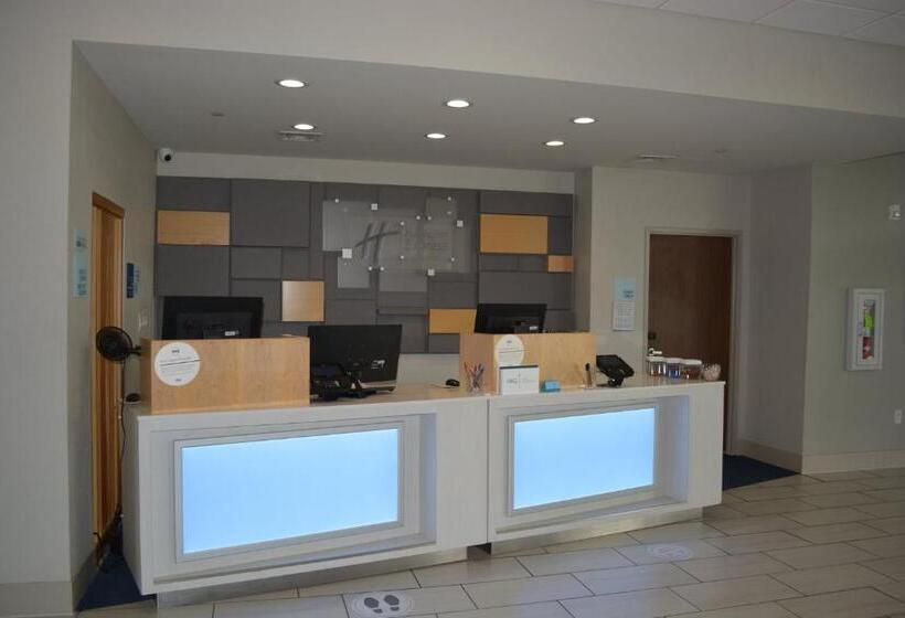 فندق Holiday Inn Express & Suites   Liberal, An Ihg