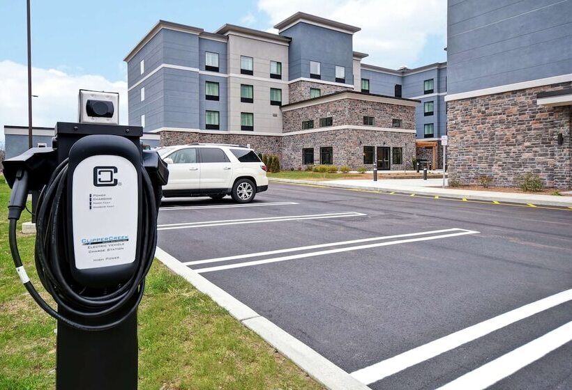 בית מלון כפרי Homewood Suites By Hilton Orange New Haven