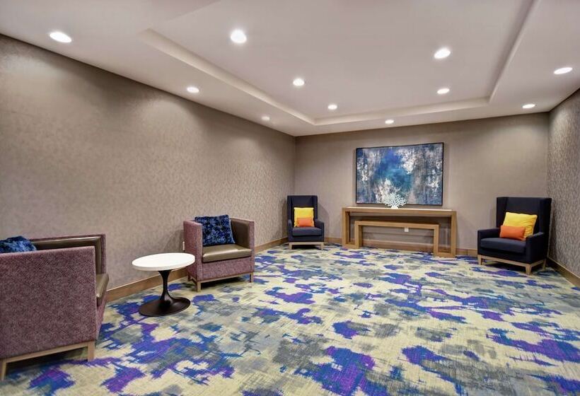 בית מלון כפרי Homewood Suites By Hilton Orange New Haven