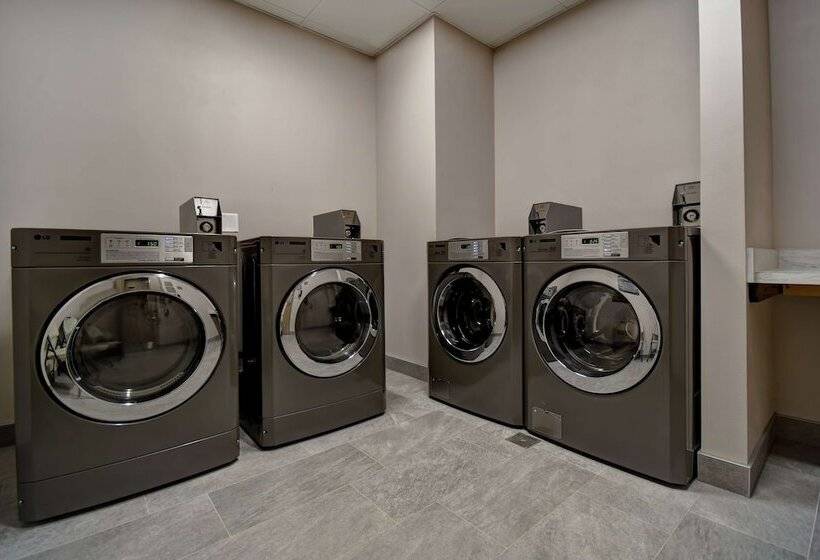 בית מלון כפרי Homewood Suites By Hilton Orange New Haven