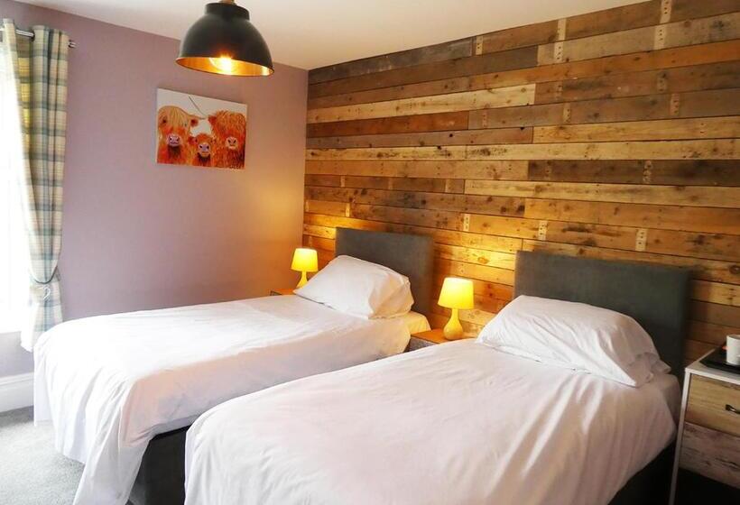 בית מלון כפרי Mad O'rourkes Pie Factory