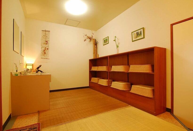 ホテル Mizubasho No Yado Higashi