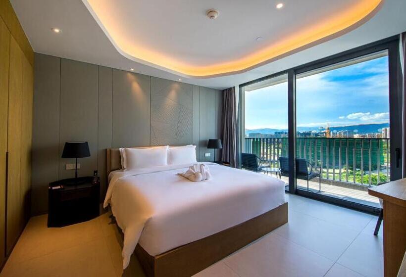 בית מלון כפרי Oakwood Apartments Sanya