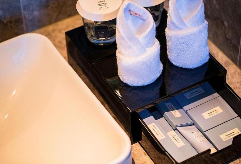 בית מלון כפרי Oakwood Apartments Sanya