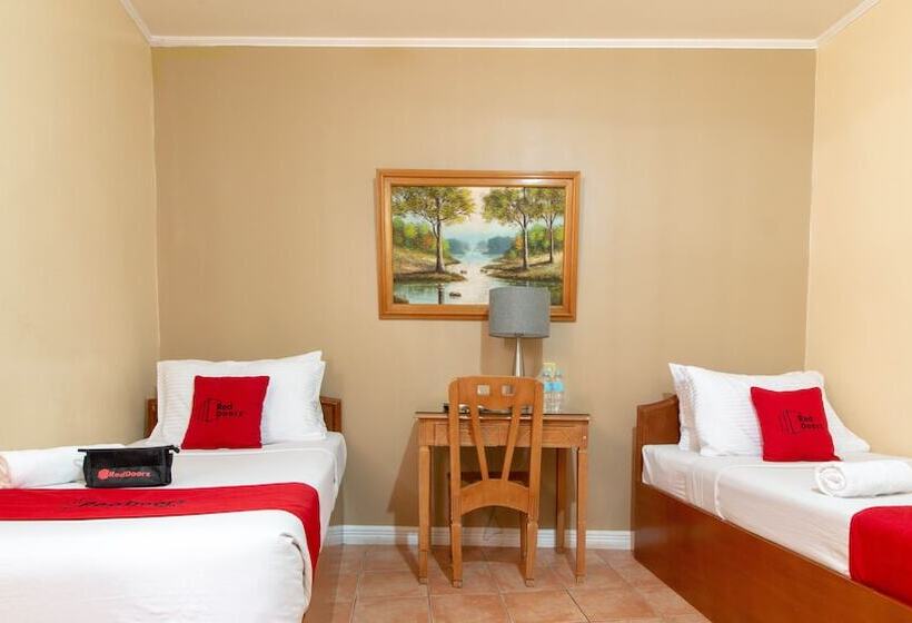 فندق Reddoorz @ Downtown Tacloban