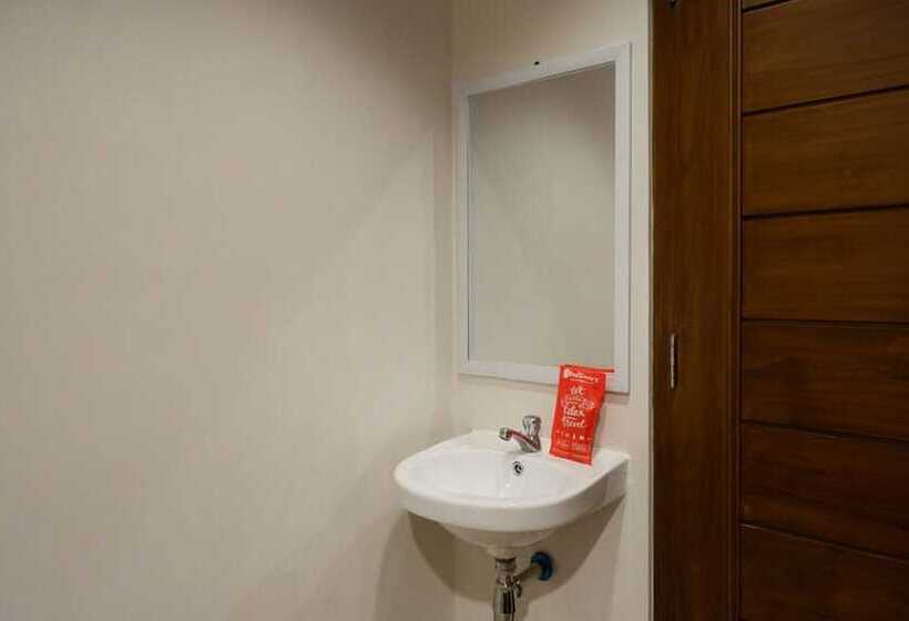 هتل Reddoorz @ Losari Area 2